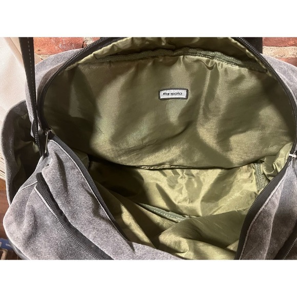 NWOT Solo Grey Impulse Duffel Bag Travel Holiday Gym - Picture 10 of 12